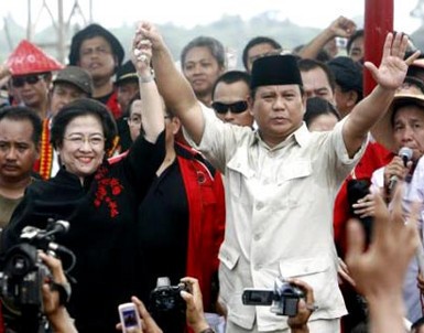 Perjanjian Batu Tulis Gerindra-PDIP Juga Berlaku Untuk 2014? Perjanjian Batu Tulis Gerindra-PDIP Juga Berlaku Untuk 2014?