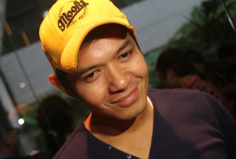 Asmirandah Menikah, Apa Kata Dude Harlino? Asmirandah Menikah, Apa Kata Dude Harlino?