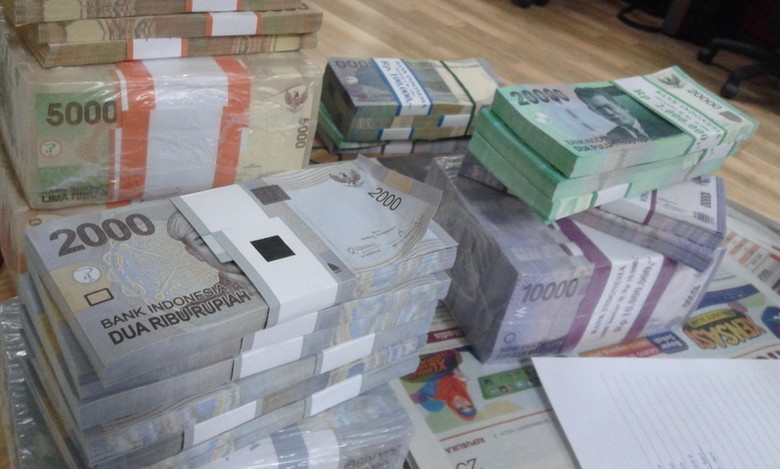 Rupiah Tak Laku Ditukar ke Dolar AS di Luar Negeri Rupiah Tak Laku Ditukar ke Dolar AS di Luar Negeri