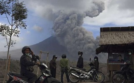 PD Minta Kunjungan Presiden SBY ke Sinabung Tak Dipolitisir PD Minta Kunjungan Presiden SBY ke Sinabung Tak Dipolitisir