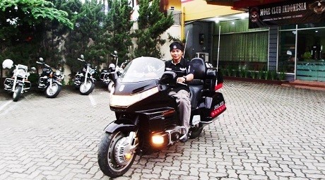 Mengawinkan Hobi Moge dan Bisnis Mengawinkan Hobi Moge dan Bisnis