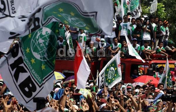 Perolehan Suara PKB Dahsyat! Perolehan Suara PKB Dahsyat!