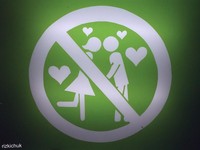 Aturan di plang bergambar, no dating Aturan di plang bergambar, no dating