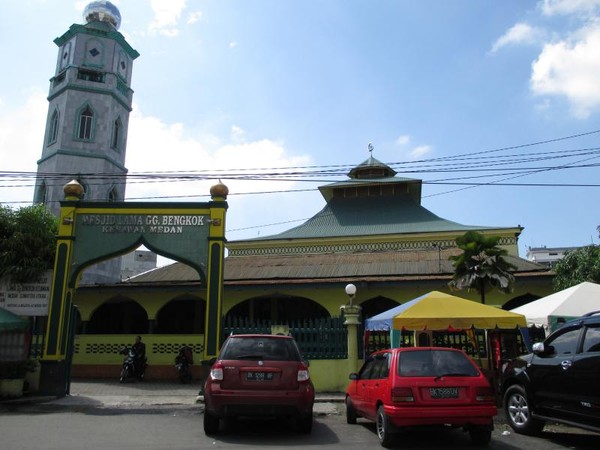 Hasil gambar untuk Masjid Gang Bengkok Medan