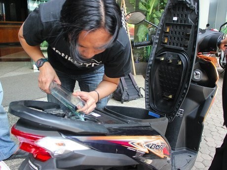 Ini Trik Mencampur Bensin yang Aman Ini Trik Mencampur Bensin yang Aman