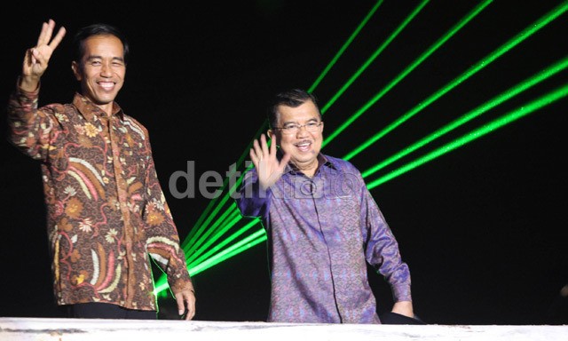 Revolusi Mental dan 8 Janji Jokowi-JK Revolusi Mental dan 8 Janji Jokowi-JK
