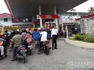 Sofjan Wanandi: Naikkan Harga BBM Sebagai Bentuk Tanggung Jawab SBY Sofjan Wanandi: Naikkan Harga BBM Sebagai Bentuk Tanggung Jawab SBY
