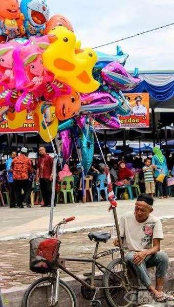 Mereka yang Renta, Tak Sempurna, Namun Pantang Meminta-minta Mereka yang Renta, Tak Sempurna, Namun Pantang Meminta-minta