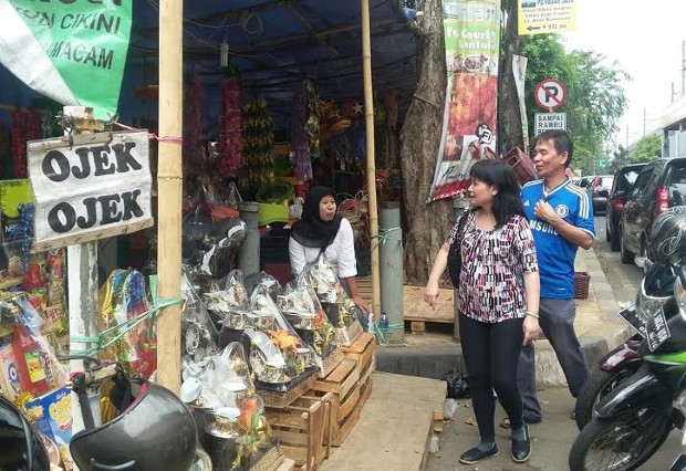 H-1 Lebaran, Pedagang Parcel di Cikini Diskon Gede-gedean H-1 Lebaran, Pedagang Parcel di Cikini Diskon Gede-gedean