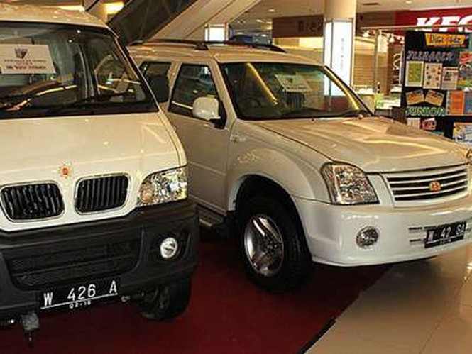Mobil Nasional Seperti Esemka, Komodo dan Tawon Diundang ke IIMS Mobil Nasional Seperti Esemka, Komodo dan Tawon Diundang ke IIMS
