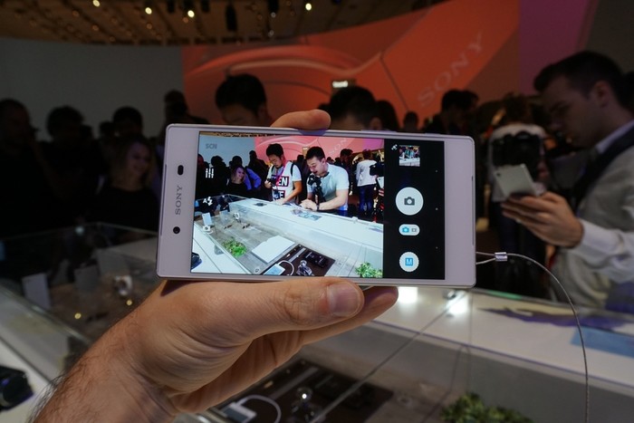 Xperia Z5 (tomsguide) Xperia Z5 (tomsguide)