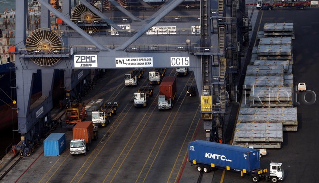 Sistem Angkutan Logistik RI Kalah dari Malaysia, Vietnam, dan Thailand Sistem Angkutan Logistik RI Kalah dari Malaysia, Vietnam, dan Thailand