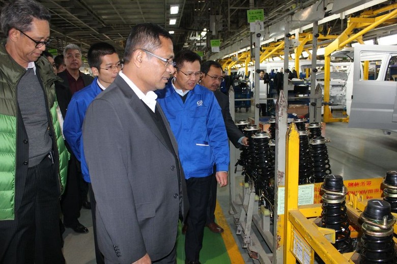 Menperin Kawal Produsen Mobil China Bangun Pabrik Rp 11 T di RI Menperin Kawal Produsen Mobil China Bangun Pabrik Rp 11 T di RI