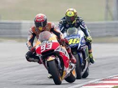 Marquez Putuskan Kontrak dengan Pabrik Apparel Rossi Marquez Putuskan Kontrak dengan Pabrik Apparel Rossi