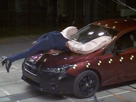 Lindungi Pejalan Kaki, Subaru Impreza Punya Airbag di Luar Lindungi Pejalan Kaki, Subaru Impreza Punya Airbag di Luar