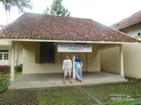 Replika Hulp En Spaar Bank Poeworkerto Replika Hulp En Spaar Bank Poeworkerto