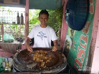Bergaya jadi tukang rujak Bergaya jadi tukang rujak