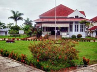 Tampak depan Rumah Pengasingan Bung Karno Tampak depan Rumah Pengasingan Bung Karno