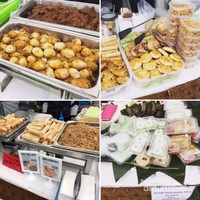 Aneka Jajanan Khas Indonesia yang di sajikan pada Indonesian day di Kopenhagen Aneka Jajanan Khas Indonesia yang di sajikan pada Indonesian day di Kopenhagen