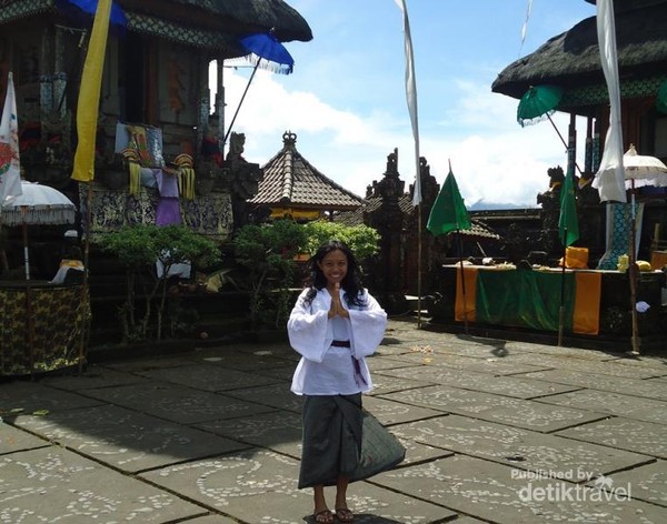 Mengenal Ibu dari Seribu Pura di Bali