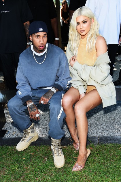 Putus dari Tyga, Kylie Jenner Ganti Tato Huruf T dengan LA Putus dari Tyga, Kylie Jenner Ganti Tato Huruf T dengan LA