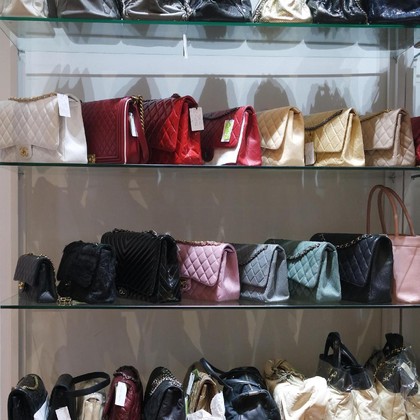 Berapa Kisaran Harga Tas Branded Bekas yang Sering Diperjualbelikan? Berapa Kisaran Harga Tas Branded Bekas yang Sering Diperjualbelikan?