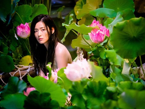 Lipstik Jun Ji Hyun di Drama Korea Legend Of The Blue Sea Jadi Buruan Wanita Lipstik Jun Ji Hyun di Drama Korea Legend Of The Blue Sea Jadi Buruan Wanita