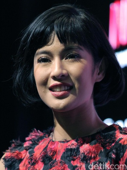 Hari Perempuan Internasional, Dian Sastrowardoyo Kampanye Program Beasiswa Hari Perempuan Internasional, Dian Sastrowardoyo Kampanye Program Beasiswa