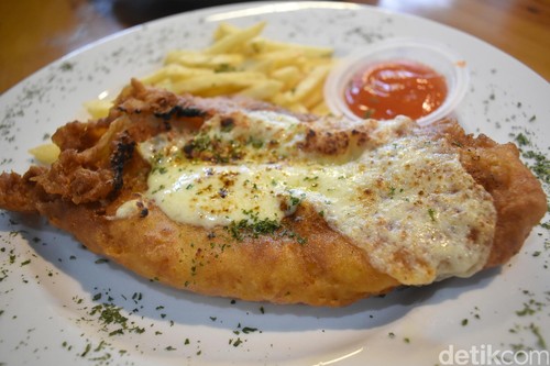 Fish Republic: Lembut Gurih, Fish and Chips dengan Lelehan Keju Mozarella! Fish Republic: Lembut Gurih, Fish and Chips dengan Lelehan Keju Mozarella!