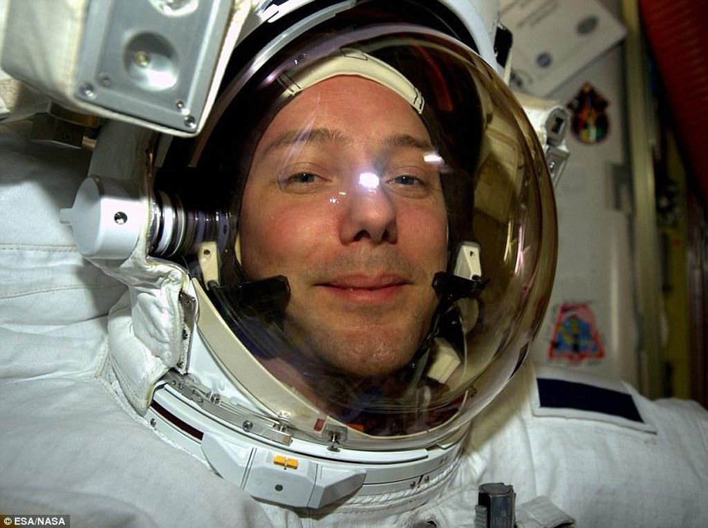 Penampakan Rumah Astronot di Luar Angkasa Penampakan Rumah Astronot di Luar Angkasa