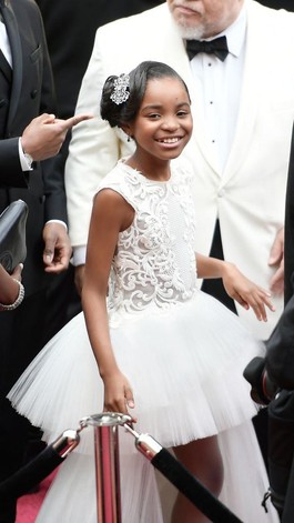 Gaun Rancangan Desainer Indonesia Eksis di Red Carpet Oscar 2017 Gaun Rancangan Desainer Indonesia Eksis di Red Carpet Oscar 2017