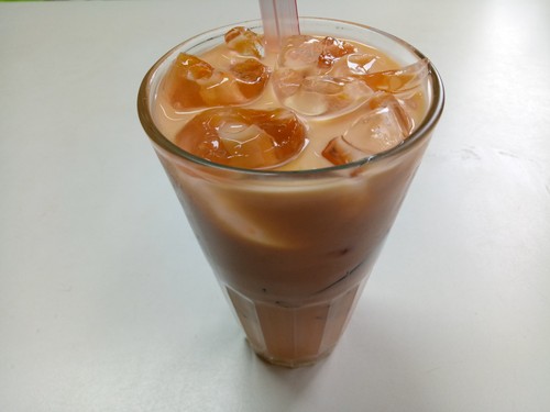 Mau Minuman Segar? Racik Thai Tea dengan 3 Langkah Ini Mau Minuman Segar? Racik Thai Tea dengan 3 Langkah Ini