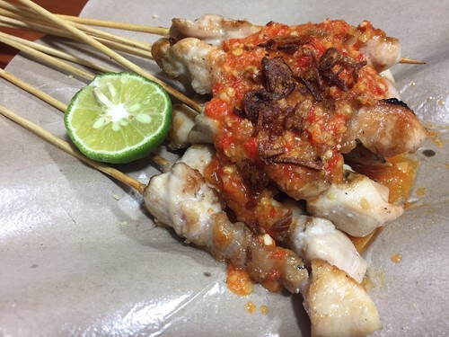 Sate Taichan Gurih Pedas dengan Balutan Sambal yang Masih Diminati Sate Taichan Gurih Pedas dengan Balutan Sambal yang Masih Diminati