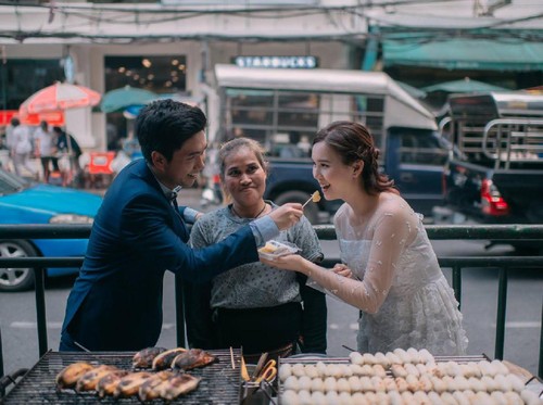 Viral, Foto Prewedding Unik Pasangan Thailand Dengan Konsep Makanan Viral, Foto Prewedding Unik Pasangan Thailand Dengan Konsep Makanan