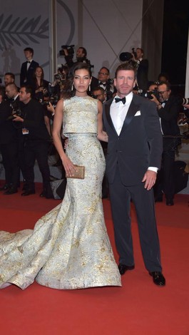 Gaun Rancangan Sebastian Gunawan Eksis di Festival Film Cannes Gaun Rancangan Sebastian Gunawan Eksis di Festival Film Cannes