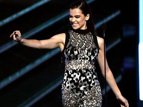 8 Seleb Berbusana Terbaik dengan Gaun Menerawang di Billboard Music Awards 8 Seleb Berbusana Terbaik dengan Gaun Menerawang di Billboard Music Awards