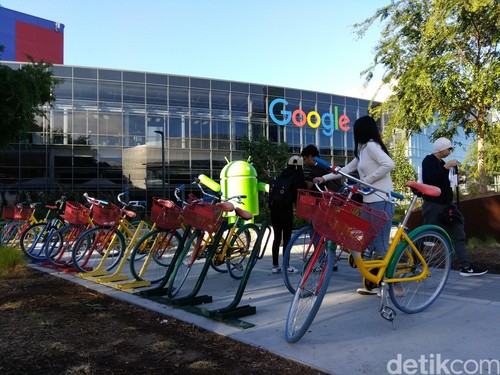 Google Dituntut Karyawatinya Karena Beri Gaji yang Lebih Rendah dari Pria Google Dituntut Karyawatinya Karena Beri Gaji yang Lebih Rendah dari Pria