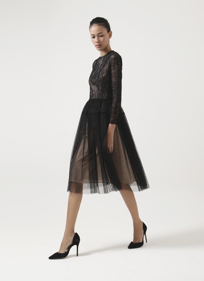 Rekomendasi 5 Dress Bridesmaid Saat Tidak Sempat Jahit Bahan Rekomendasi 5 Dress Bridesmaid Saat Tidak Sempat Jahit Bahan