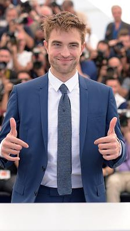 Robert Pattinson Batal Kawin karena Selingkuh dengan Katy Perry? Robert Pattinson Batal Kawin karena Selingkuh dengan Katy Perry?