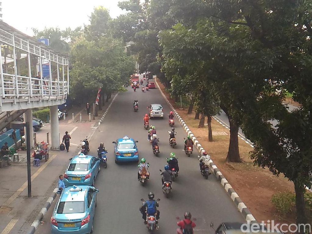 Potret Pemotor di Jl Sudirman yang Bakal Terusir Potret Pemotor di Jl Sudirman yang Bakal Terusir